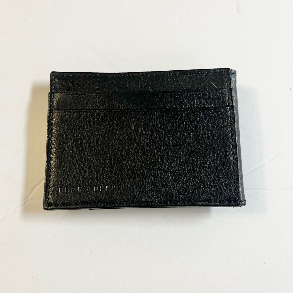 Perry Ellis Black Leather Slim bi-fold money clip Design wallet